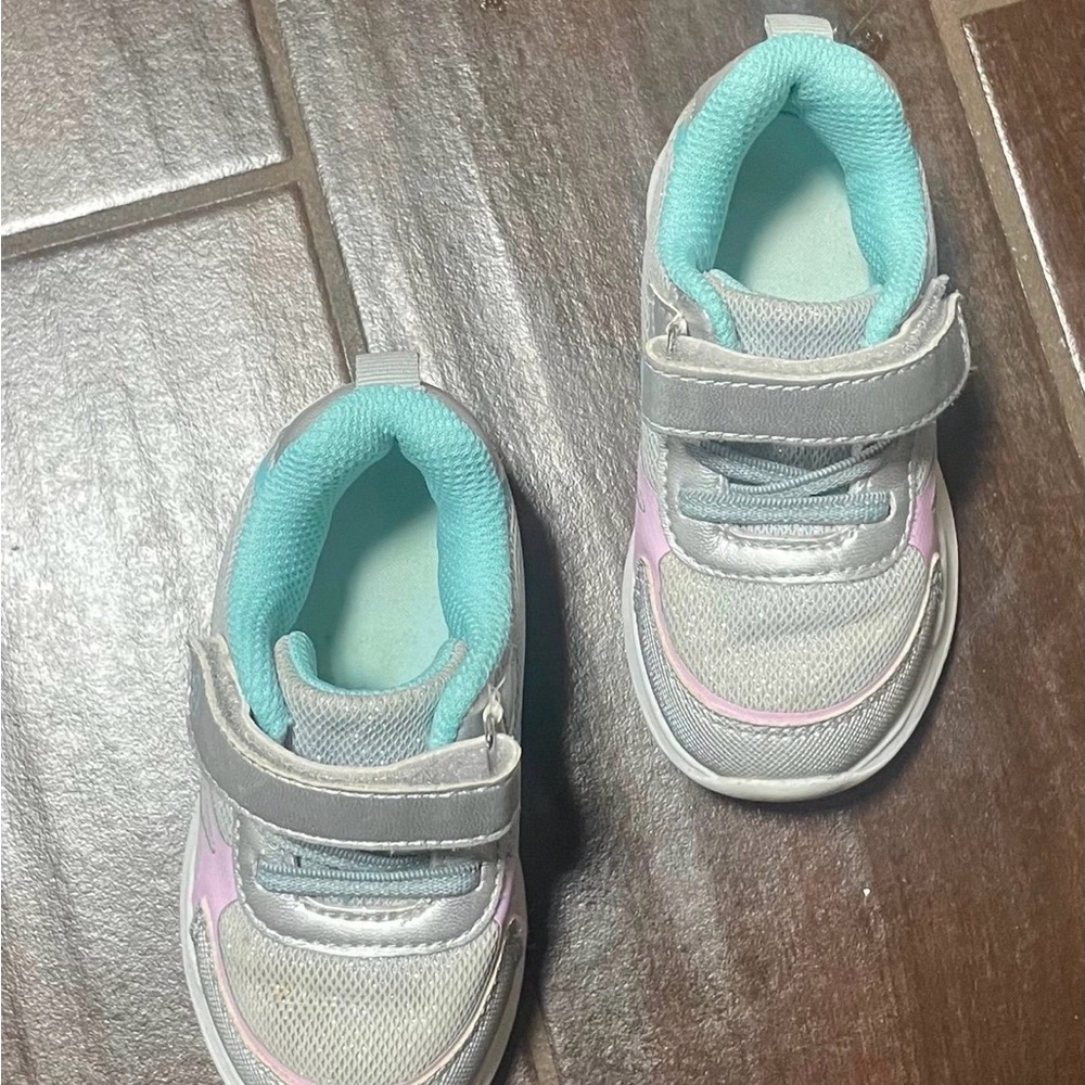 Stride Rite Size 6c Shoes - Picture 2 of 6
